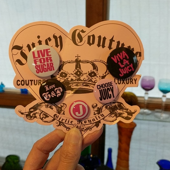 JUICY COUTURE PINS! - Picture 5 of 5